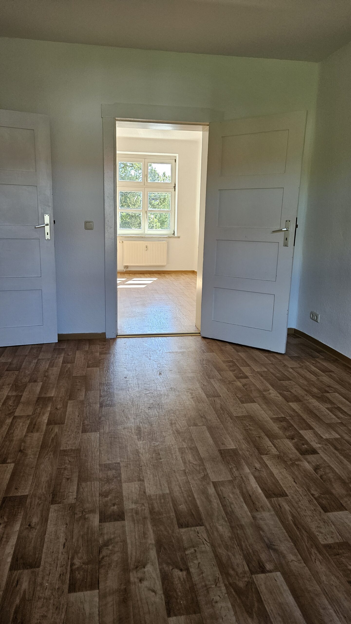 Wohnung mit Innentür, Parkettboden
