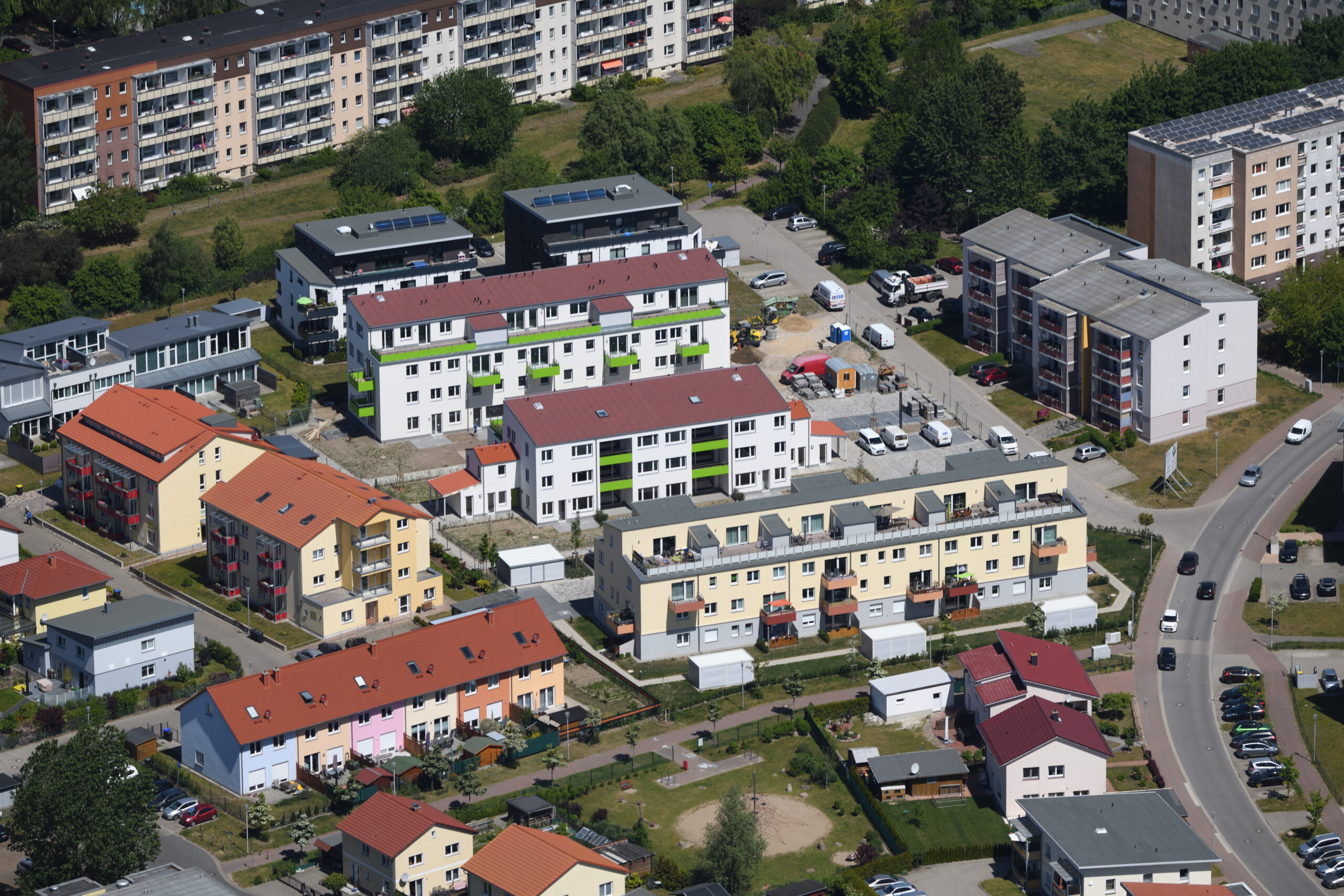 Neubau in der Einsteinstraße 18, 20, 22 von oben